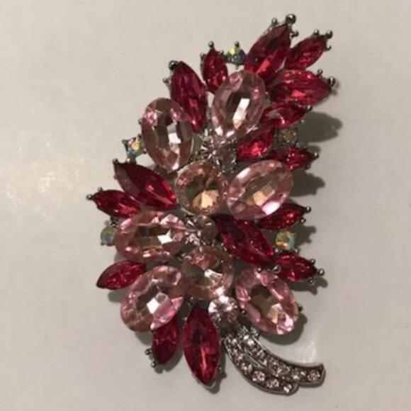 Pink Crystal Leaf color Hijab Pin - Picture 1 of 2